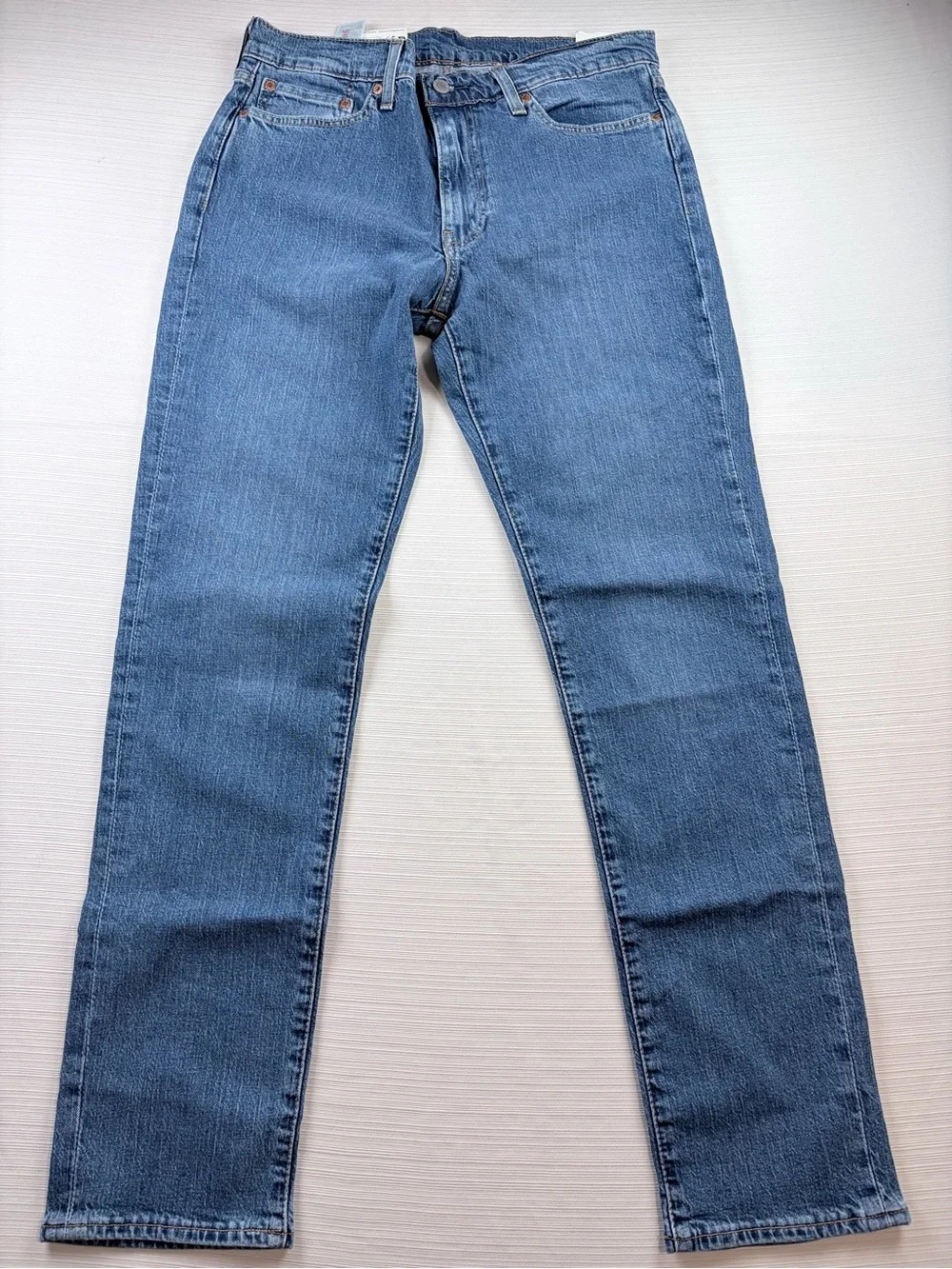 Classic Straight-Leg Blue Jeans for Men with the Big E 1970 remake